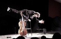 TONYCELLO tombe-du-tabouret