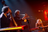 Avignon off 2015. Benoit Paradis Trio, la joute qui fait déborder le jazz Avignon off 2015. Benoit Paradis Trio, la joute qui fait déborder le jazz