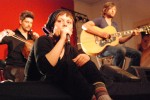 Melissmell sur la scène du festival DécOuvrir, à Concèze, en 2011 (photo DR)