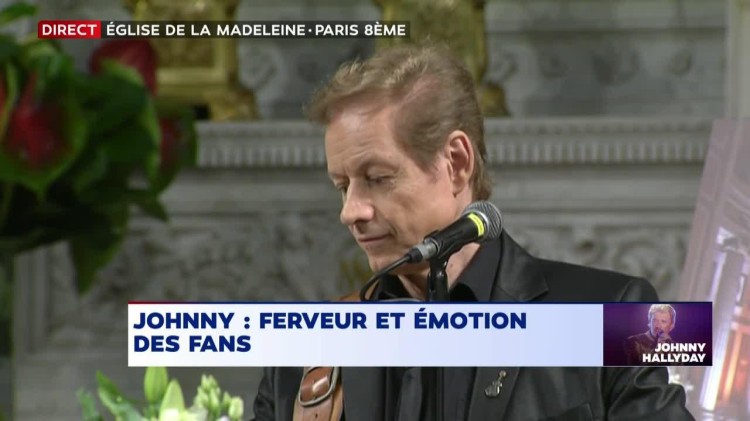 Johnny à l'église, pcc Chris Evans (copie d'écran)
