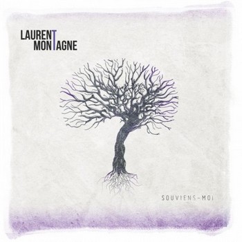 LAURENT MONTAGNE : INDOLENT, FRONDEUR ET AFFABLE Les musicologues se disputeront l’exact terme qu’il convient d’employer pour qualifier ce nouvel album, comptons sur eux pour qu’ils en fassent encore des montagnes. Rock, pop ou chanson ? En fait, les trois ! Et les amateurs de chacun de ces genres y trouveront leur compte, leur plaisir, au moins à l’écoute de l’album et dans de bonnes conditions, car parfois la musique gagne sur les paroles. Ce ne seraient que simples et futiles mots que ça ne gênerait pas, mais c’est du Montagne, une fine plume, une voix douce à la charge mélodique, et il convient de n’en rien louper. Car ce n’est pas rien, loin s’en faut. Si la parole de Laurent Montagne est rare (son dernier album remonte à il y a six ans), son habileté d’écriture est la même, dans laquelle se nichent, se développent des idées fortes, des résolutions, des engagements. Ainsi Il pleut, à ma connaissance une des premières chansons résolument ainsi qui vous savez : « Mauvais apôtre ou Bonaparte / Bientôt ton Waterloo / Prends la fuite, mais prends-la vite / La foule franchit ta porte / Toi tu dis qu’il pleut / Mais tu nous pisse dessus / Ta fin est proche ». Car, sous la douceur de mots polis, travaillés, la plume de Laurent Montagne devient lame, devient lave, indocile, petits cailloux dans les pompes funèbres des gens de pouvoir, grain de sable dans l’engrenage du système : « Le système t’aime / Comme un vampire aime le sang / Qui coule au fond de tes veines ». C’est d’ailleurs ça, Montagne : d’un côté focale large, plan fixe sur un paysage, loin de tout, comme un tableau que juste caresse le vent, hors des tumultes de ce monde ; de l’autre, caméra à l’épaule, dans la mêlée politique et sociale, la lutte des individus. Dehors et dedans. Et l’amour en plus, pour lequel il trouve encore des facettes nouvelles, d’autres éclairages, d’autres émotions : « Je trace à la plume / Les lignes de ton corps / Sous la lune en décor / Ton point de fuite en point de mire / Entre mes doigts / Te laisser devenir… » Si la base musicale de ce très bel opus est électrique (guitares, basses, clavier, batterie), le savoureux éclectisme vient sur deux titres (La rumeur, Marguerite) avec le renfort du Trio Zéphyr (alto, violoncelle et violon) : délicieux ! Retenons ce que Montagne tient pour être Chanson : « Je te fais indolente / Frondeuse ou affable / Une douce caresse / Un boulet de canon / Ni maître, ni esclave / Dans la gueule des puissants / T’es belle mais pas mouton / Non, t’es juste une chanson ». A une telle définition, on ne peut que souscrire, qu’applaudir des deux mains, dès demain, aujourd’hui. MICHE KEMPER Laurent Montagne, Souviens-moi, autoproduit/Inouïe Distribution 2019.