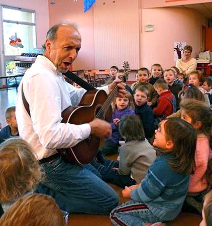 Jean Humenry et les enfants