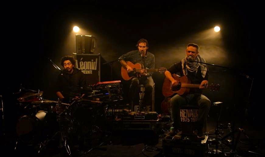 Léonid chante Renaud en trio, capture d'écran chaîne web