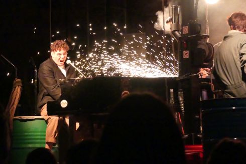 GALURE AMPanigada 2 490x327