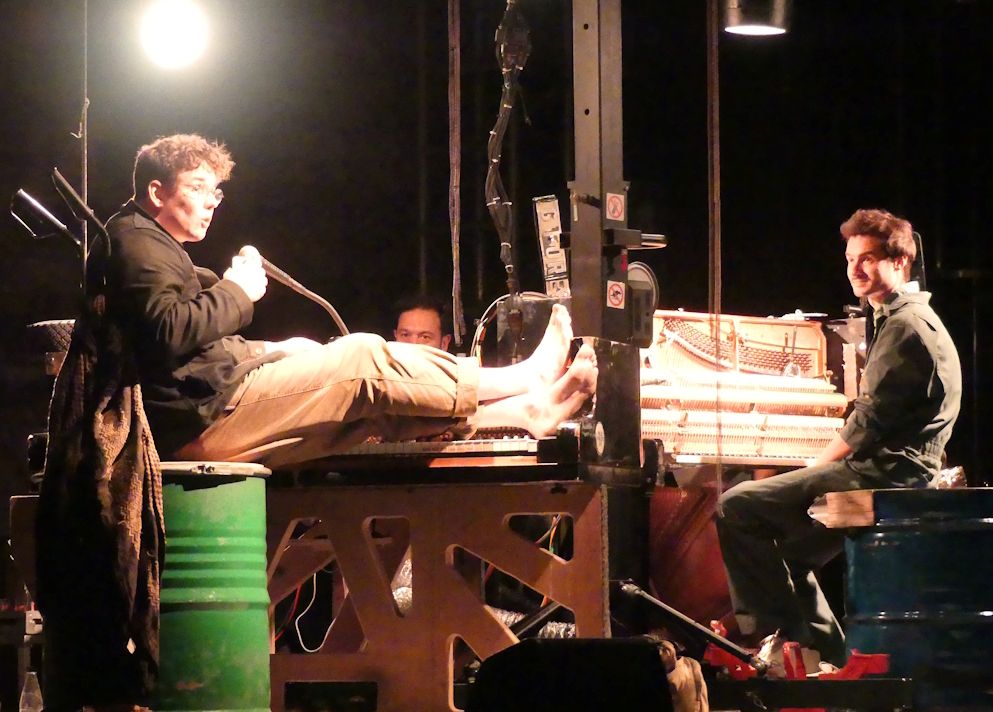 Manu Galure trio Photos © Anne-Marie Panigada 