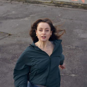 HUISSOUD Leïla 2026 Je suis venue te dire que je m'en fous 500x500