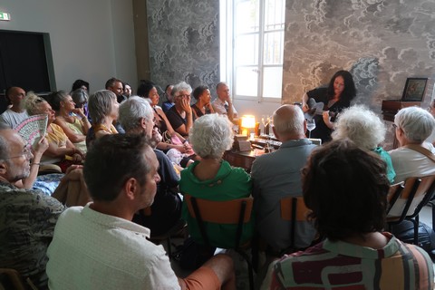 Claire Diterzi en Avignon (photos Agnès André)