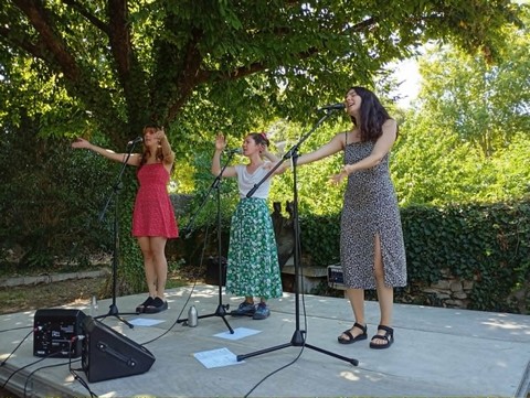 Les Copines aux Papotages (photo MK)