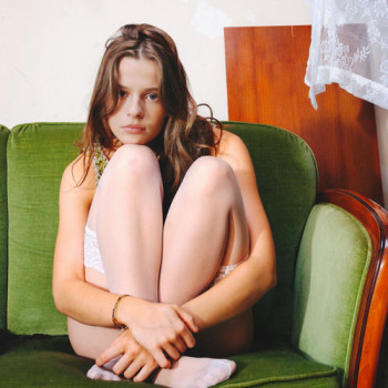 ANOUK Klein 2026 Ta peau single 500x500